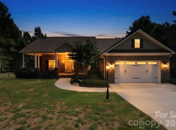 122 Idlewild Road, Advance, NC 27006