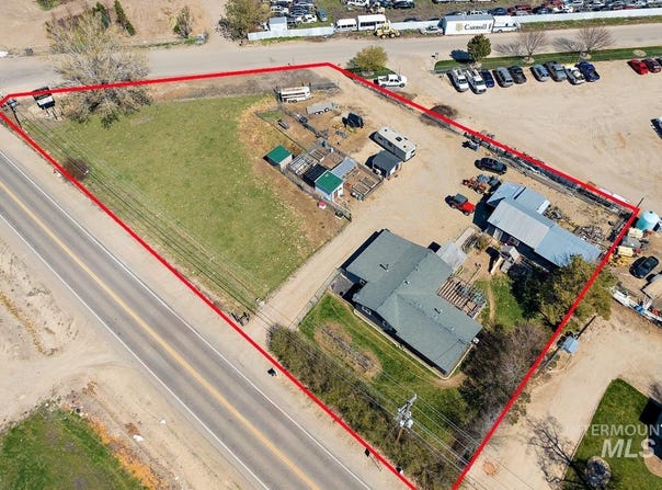 3304 N Middleton Rd., Nampa, ID 83651
