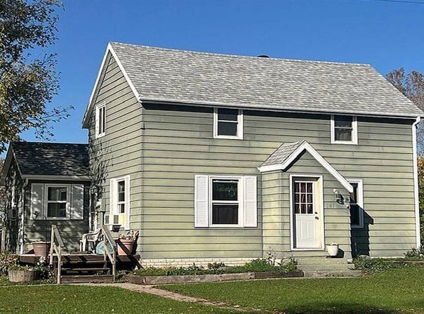 205 Bourden St., Oklee, MN 56742