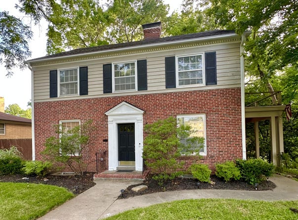 725 4th ST, Boonville, MO 65233
