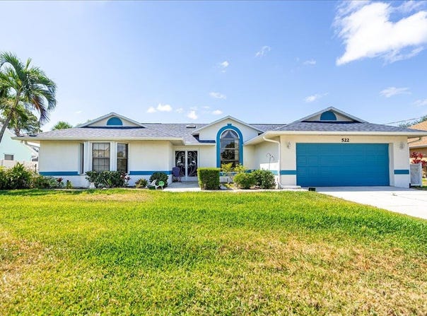522 SE Majestic Terrace, Port Saint Lucie, FL 34953