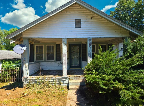 8 Dixie Drive, Anderson, IN 46016
