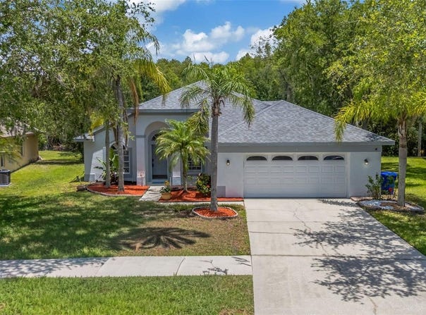 368 TAVERNIER CIRCLE, OLDSMAR, FL 34677