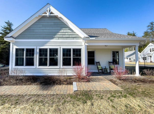 2 Buckskin Lane, Arundel, ME 04046