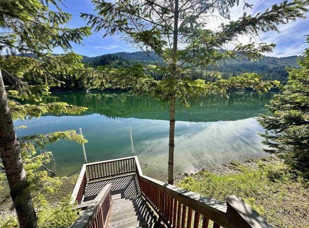 21 E Joyner Dr, Cusick, WA 99119