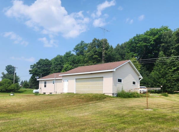 4135 18TH ROAD, ESCANABA, MI 49829