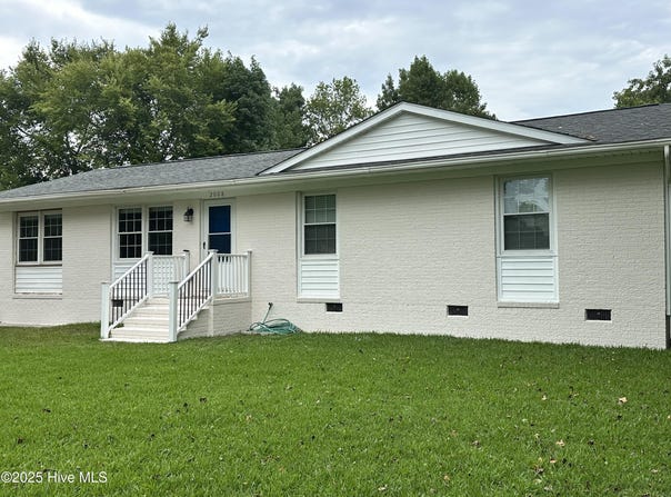 2008 Champion Drive, Morehead City, NC 28557