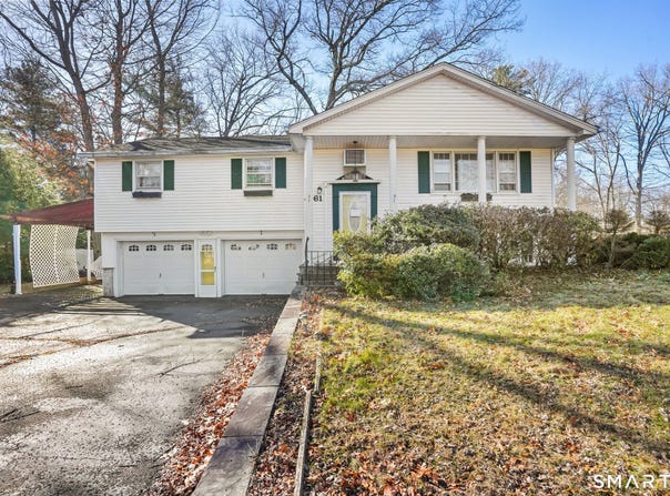 61 Rustic Lane, East Hartford, CT 06118