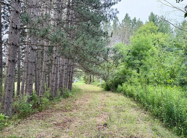 Xyz Plank Road, Sturgeon Lake, MN 55783