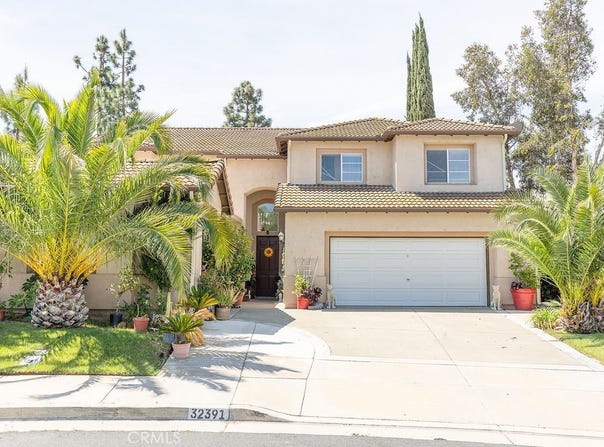 32391 Galatina, Temecula, CA 92592
