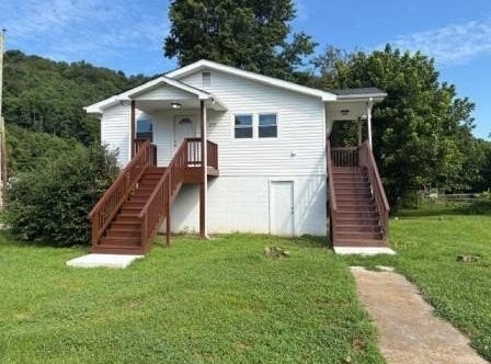 279 Hunter Dr., Chavies, KY 41727