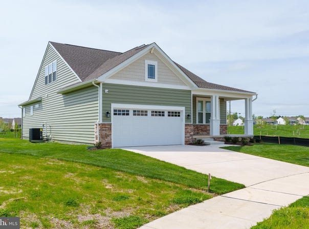 114 AUSTRIAN PINE COURT, MIDDLETOWN, DE 19709