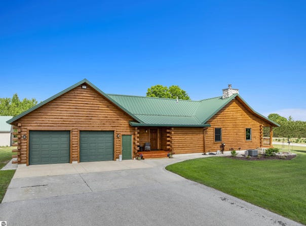 347 SW BOARDMAN ROAD, SOUTH BOARDMAN, MI 49680