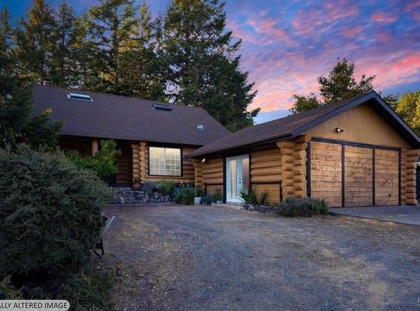 2260 Oriole Lane, Willits, CA 95490