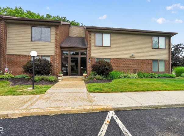 101 Knoll Court, Noblesville, IN 46062