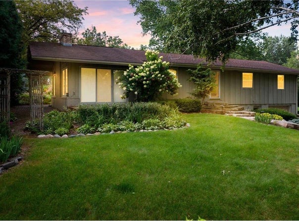 4929 Valley Forge Lane N, Plymouth, MN 55442