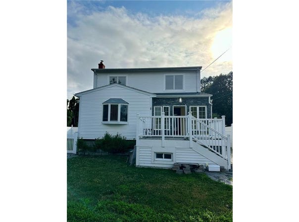 539 Tidewater Drive, Warwick, RI 02889