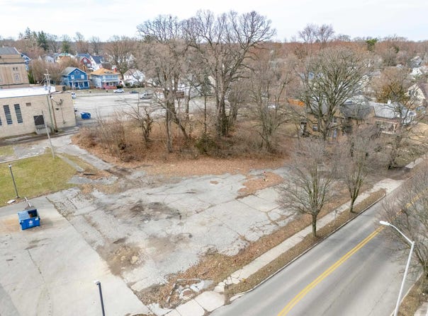 2318 Fairfield Avenue, Fort Wayne, IN 46807