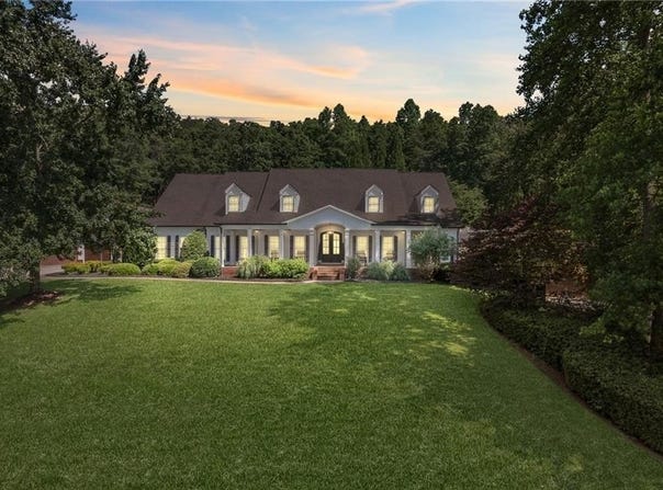 6249 Ben Parks Road, Murrayville, GA 30564