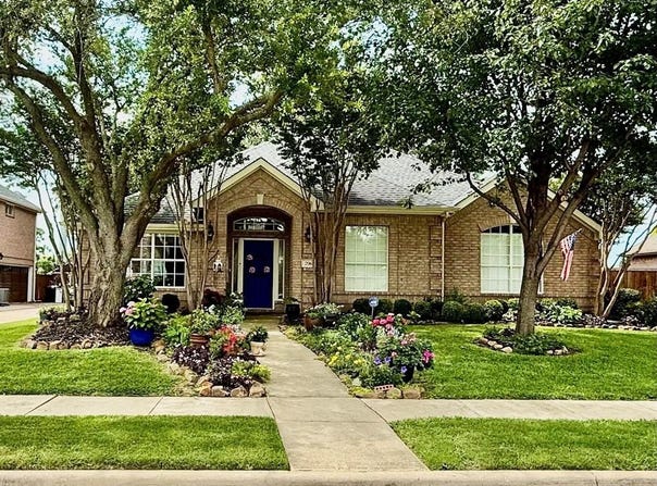 206 Glenwood Drive, Murphy, TX 75094