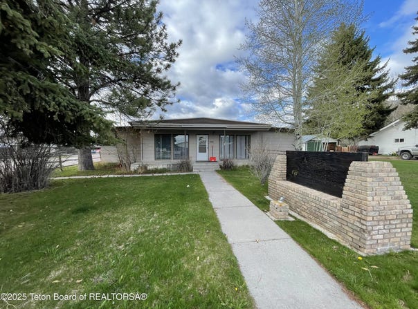 47 E 4TH AVE Avenue, Afton, WY 83110