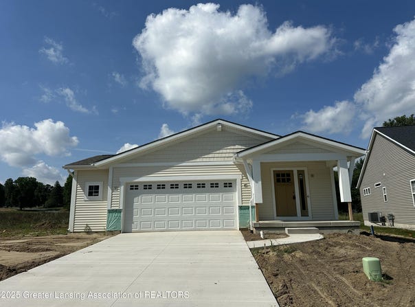 14020 Pristine Court, DeWitt, MI 48820