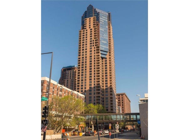 168 6th Street E, Saint Paul, MN 55101