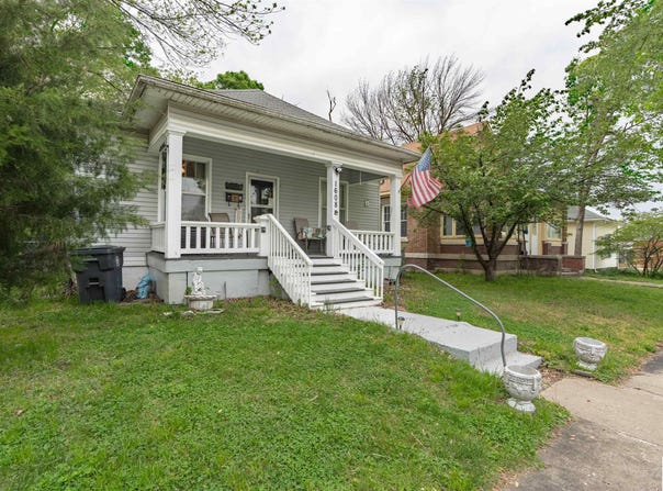 1608 S Vermont, Sedalia, MO 65301