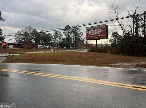 N State Street, Lyons, GA 30436