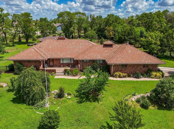 12400 E Lynne St., Wichita, KS 67207
