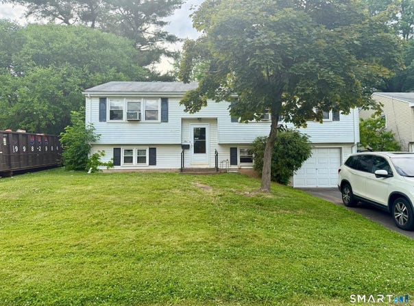 5 David Circle, Windsor, CT 06095