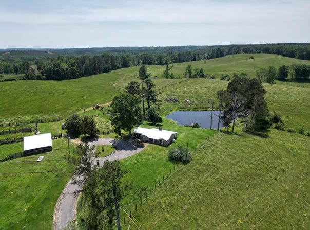 339 MCNUTT Rd, Bear Creek, AL 35543