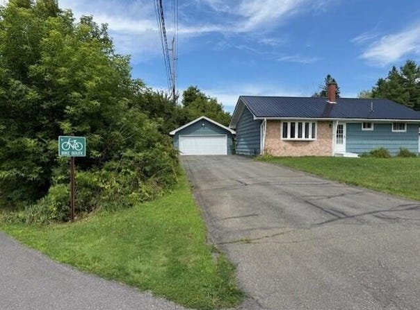 25 Dupont Drive, Presque Isle, ME 04769