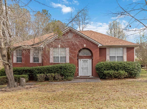2004 MAGNOLIA ROAD, LEEDS, AL 35094