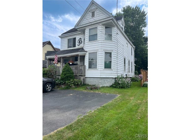 2305 W Whitesboro Street, Whitestown, NY 13502