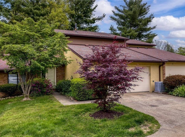 82 Silver Valley Boulevard, Munroe Falls, OH 44262