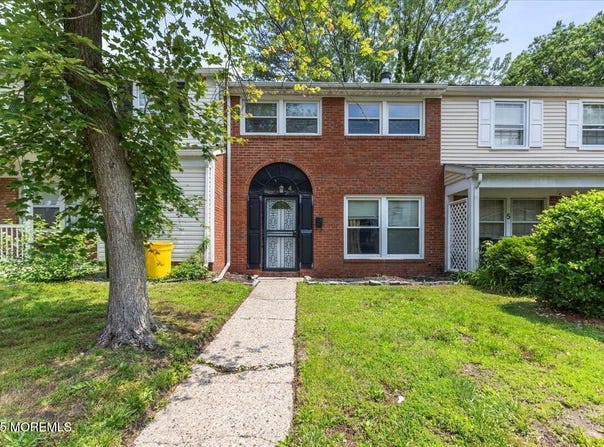 4 Roanoke Court, Willingboro, NJ 08046