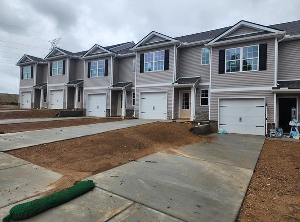 261 Dale Mires Lane, Baxter, TN 38544