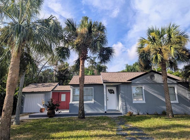 627 RIVERSIDE DRIVE, TARPON SPRINGS, FL 34689