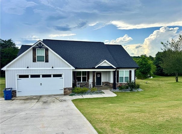 170 Willow Haven Street SE, Calhoun, GA 30701