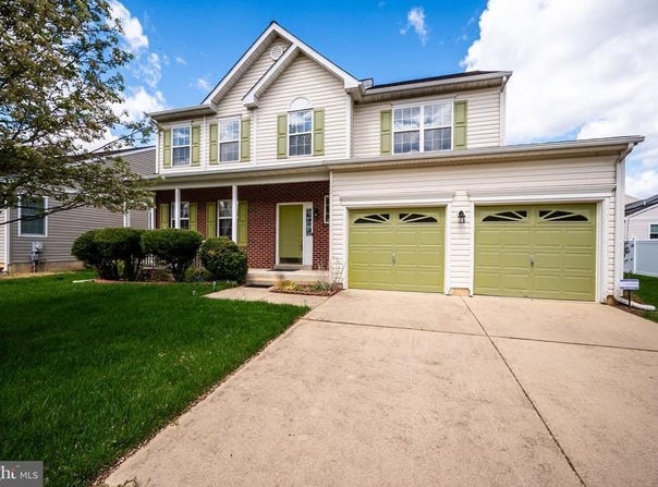 121 WYNNEFIELD ROAD, BEAR, DE 19701