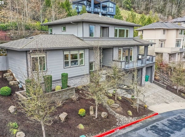307 NW MERIDIAN RIDGE CT, Portland, OR 97210