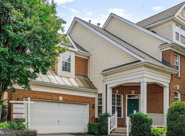 7011 LAWNWOOD COURT, FORT BELVOIR, VA 22060