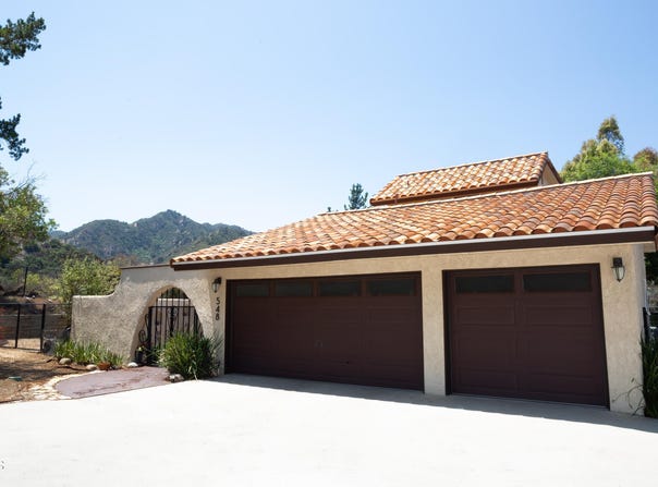 548 Live Oak Circle Drive, Calabasas, CA 91302