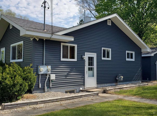11950 Honor Highway, Honor, MI 49640