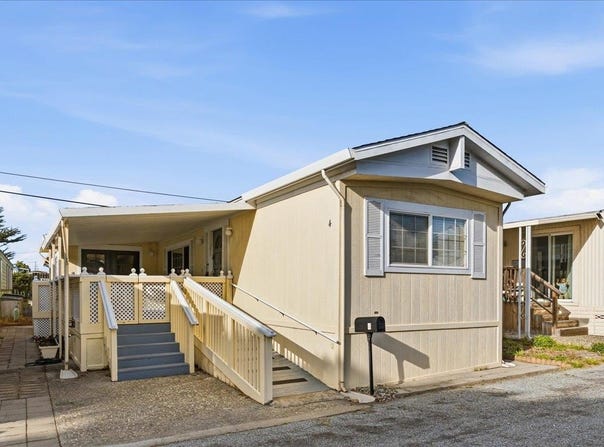 3128 Crescent AVE 4, MARINA, 93933