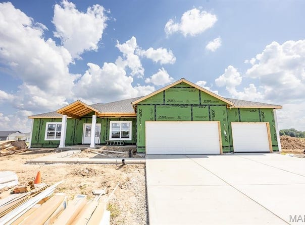 1356 Dove Hollow Circle, O'Fallon, IL 62269
