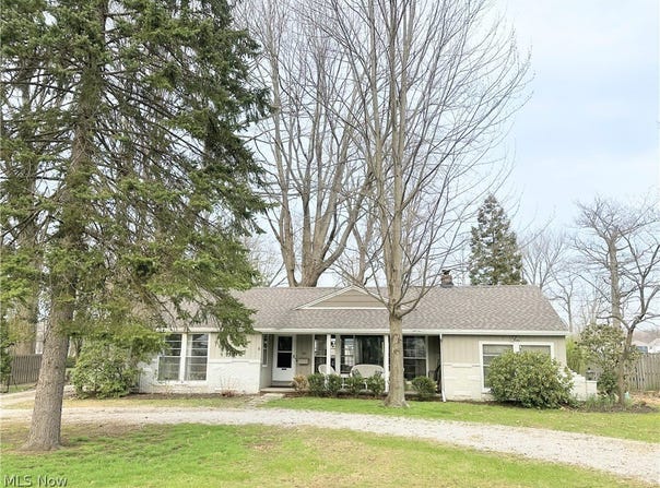 8193 Forest Lane, Mentor, OH 44060