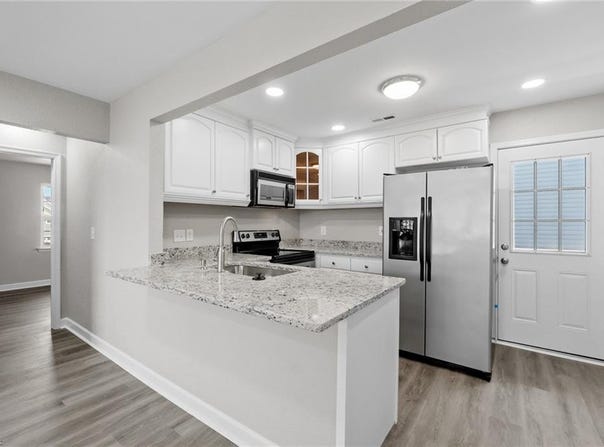 1228 W Ocean View Avenue, Norfolk, VA 23503