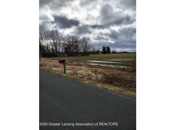 Barnes Road, Eaton Rapids, MI 48827